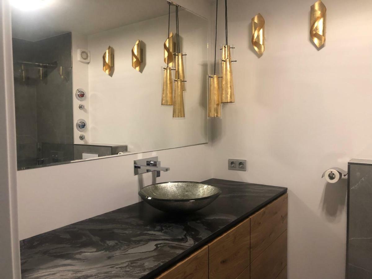 Luxurious 2 Bedroom Apartment Old City Мюнхен Екстериор снимка